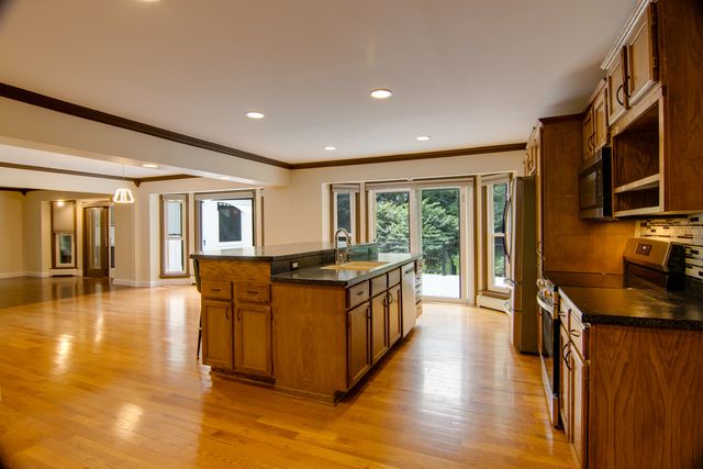 201 Cary Algonquin Road, Trout Valley, IL 60013