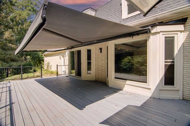201 Cary Algonquin Road, Trout Valley, IL 60013