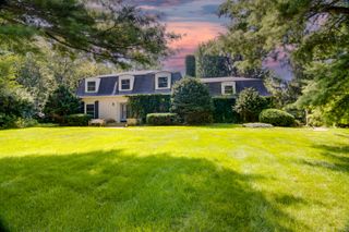 201 Cary Algonquin Road, Trout Valley, IL 60013