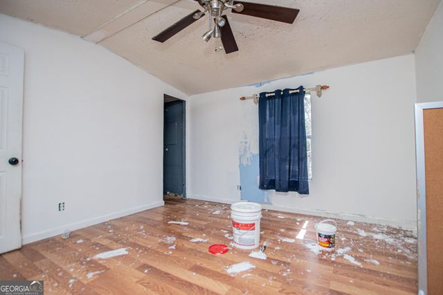 7 Garden Lake Drive, Carrollton, GA 30116