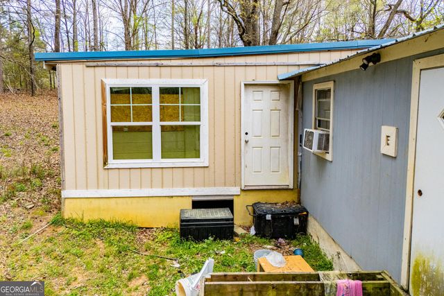 7 Garden Lake Drive, Carrollton, GA 30116