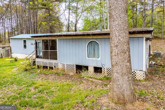 7 Garden Lake Drive, Carrollton, GA 30116