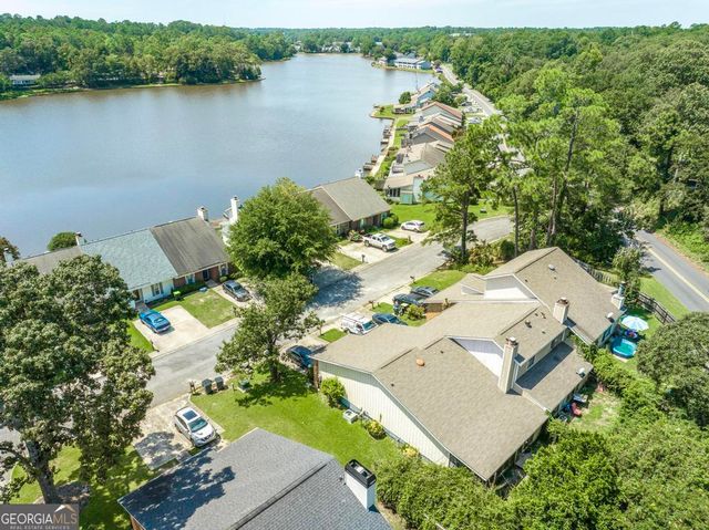 101 Leisure Lake Court, Warner Robins, GA 31088