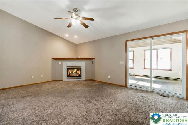 3077 Kennedy Drive, Allen Twp, PA 18067