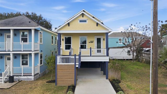 1207 32nd Street, Galveston, TX 77550