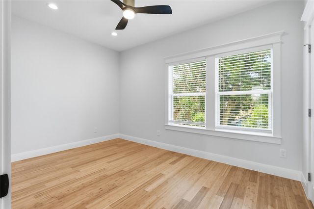 1207 32nd Street, Galveston, TX 77550