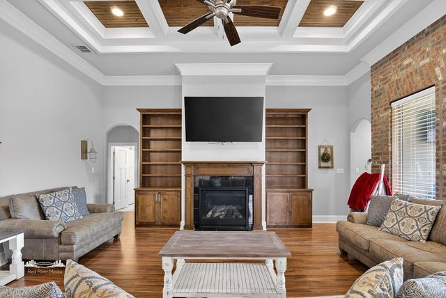 226 Donna Lane, Stonewall, LA 71078