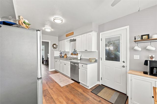 1405 HACIENDA DRIVE, Sun City Center, FL 33573