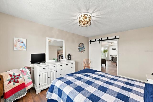 1405 HACIENDA DRIVE, Sun City Center, FL 33573
