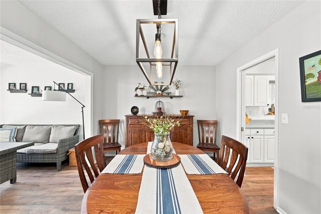 1405 HACIENDA DRIVE, Sun City Center, FL 33573