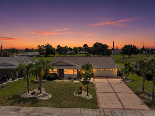 1405 HACIENDA DRIVE, Sun City Center, FL 33573