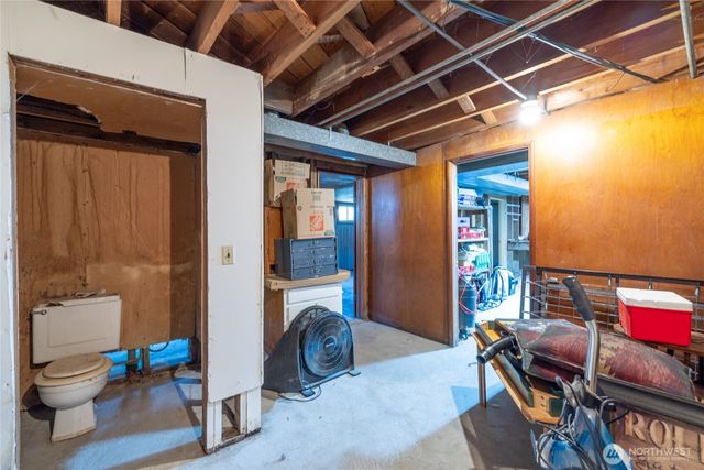 5001 S Cushman Avenue, Tacoma, WA 98408