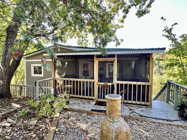 73525 E Leisure Lake Drive, Trenton, MO 64683