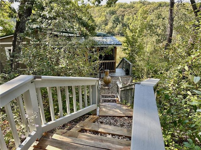 73525 E Leisure Lake Drive, Trenton, MO 64683