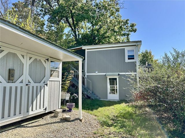 73525 E Leisure Lake Drive, Trenton, MO 64683