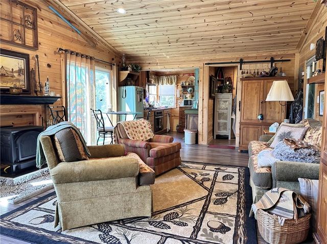 73525 E Leisure Lake Drive, Trenton, MO 64683