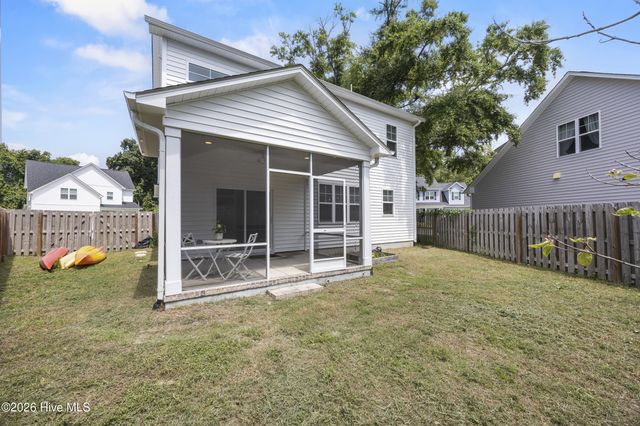 1432 Eco Circle, Wilmington, NC 28409