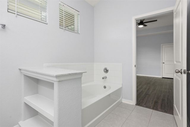 2714 Arbor Edge Crossing, Texas City, TX 77568