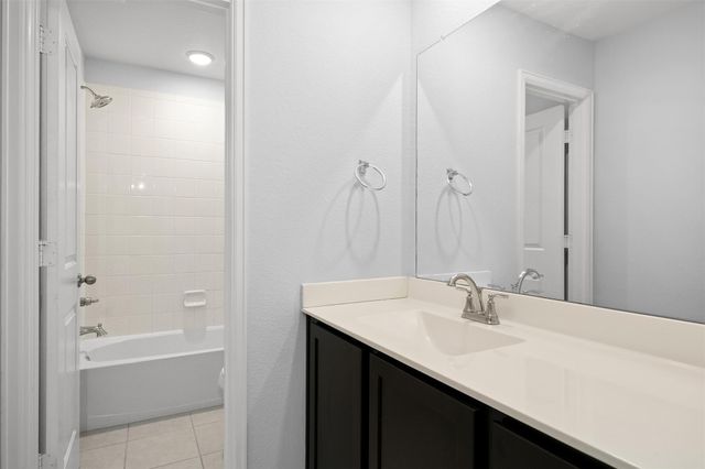 2714 Arbor Edge Crossing, Texas City, TX 77568