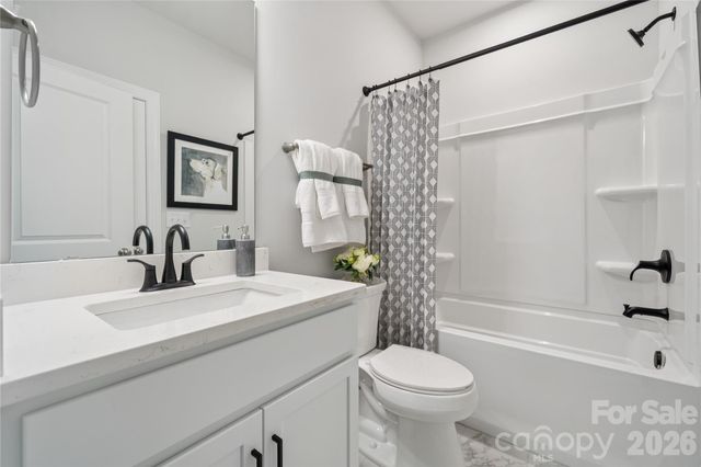 411 Alameda Way, Matthews, NC 28104