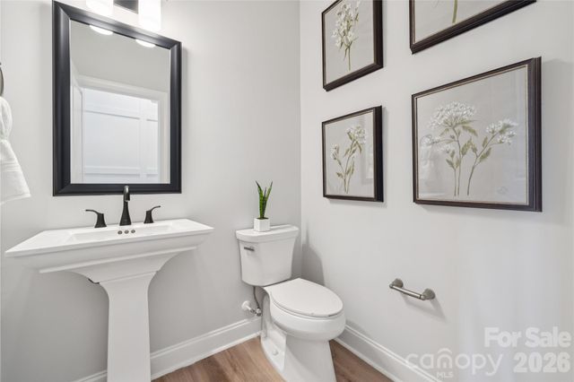 411 Alameda Way, Matthews, NC 28104