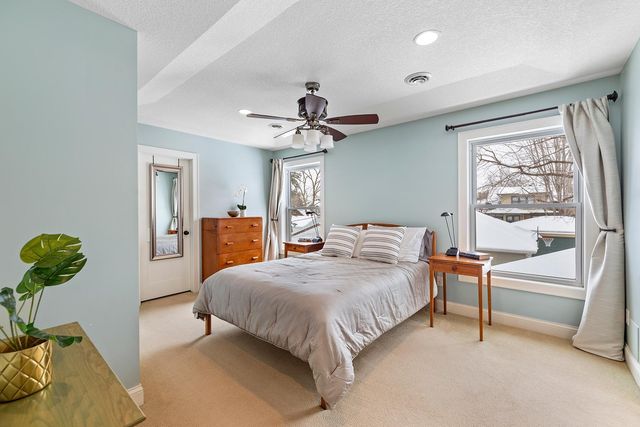 5137 Vincent Avenue S, Minneapolis, MN 55410