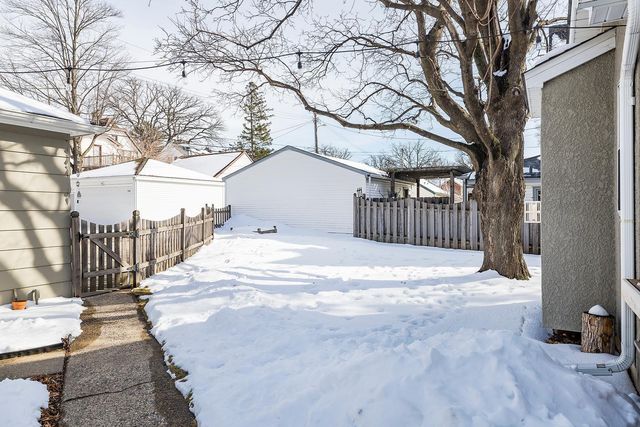 5137 Vincent Avenue S, Minneapolis, MN 55410