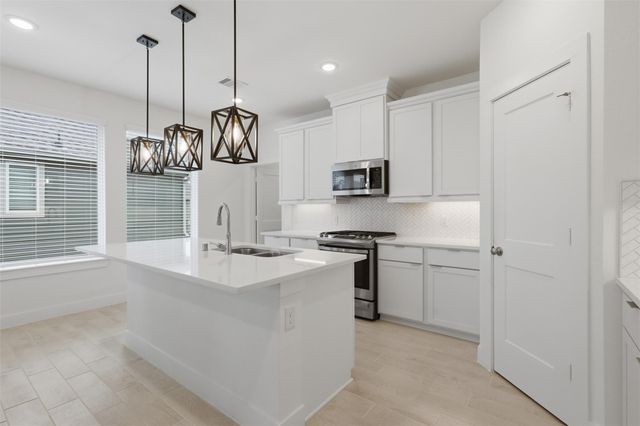 15119 Colorado Bend Park Drive, Cypress, TX 77433