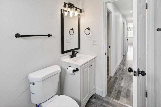 6817 Sandrock, Sacramento, CA 95828
