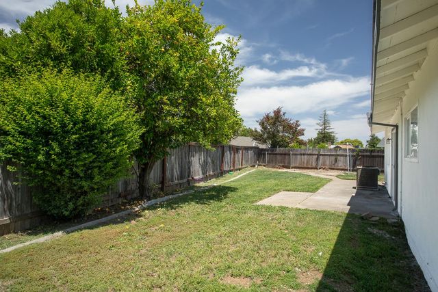 6817 Sandrock, Sacramento, CA 95828