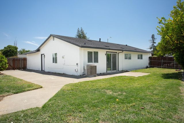 6817 Sandrock, Sacramento, CA 95828