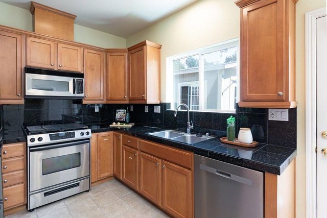 116 Goss Court, Santa Cruz, CA 95065