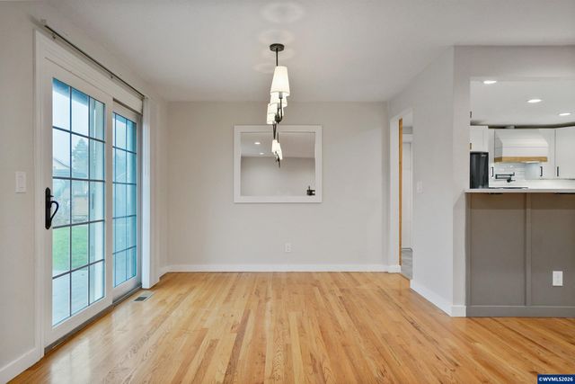 4835 Driftwood Ct NE, Salem, OR 97305