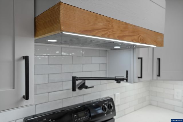 4835 Driftwood Ct NE, Salem, OR 97305