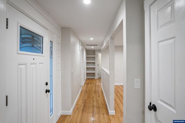 4835 Driftwood Ct NE, Salem, OR 97305