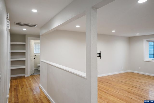 4835 Driftwood Ct NE, Salem, OR 97305