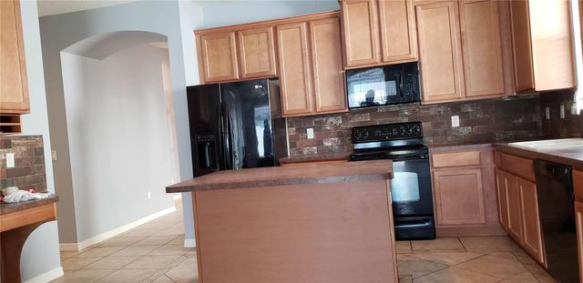 1115 FENNEL GREEN DRIVE, Seffner, FL 33584