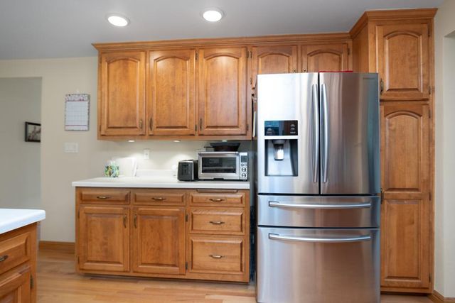 490 TYROLIAN DRIVE, Green Bay, WI 54302