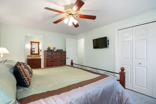 490 TYROLIAN DRIVE, Green Bay, WI 54302