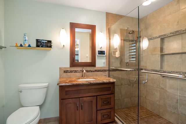 490 TYROLIAN DRIVE, Green Bay, WI 54302