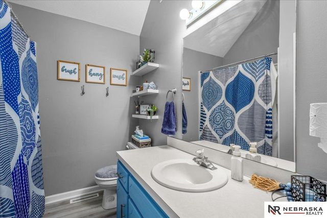 12109 N 158th Street, Bennington, NE 68007