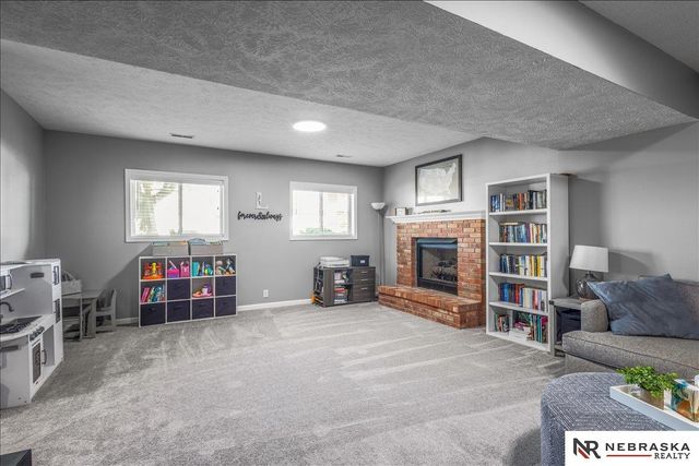 12109 N 158th Street, Bennington, NE 68007