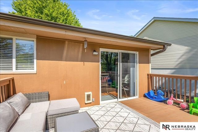 12109 N 158th Street, Bennington, NE 68007