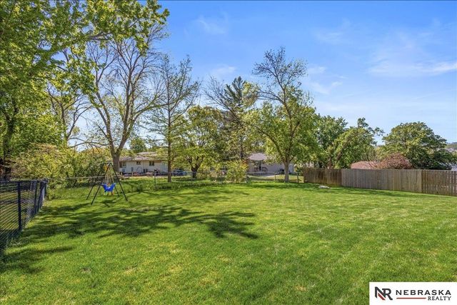 12109 N 158th Street, Bennington, NE 68007