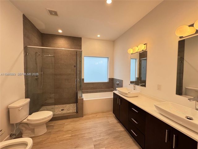 2933 SW 27th Ter, Miami, FL 33133