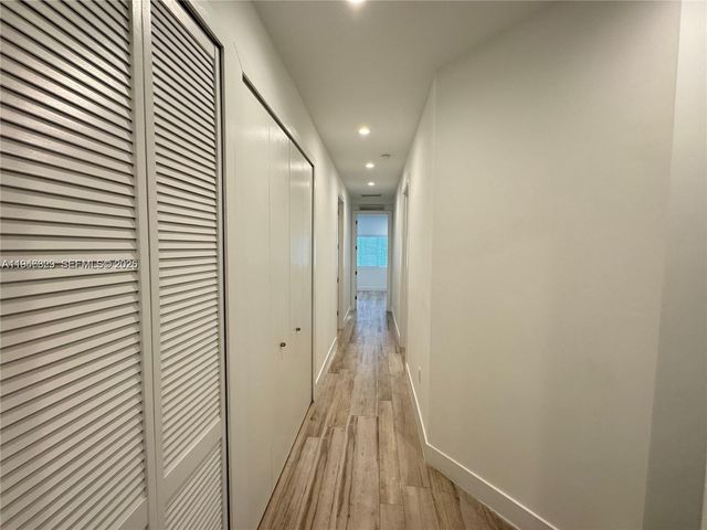 2933 SW 27th Ter, Miami, FL 33133