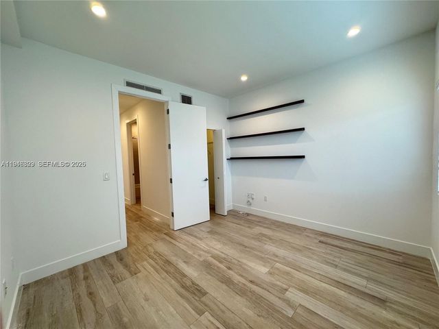 2933 SW 27th Ter, Miami, FL 33133