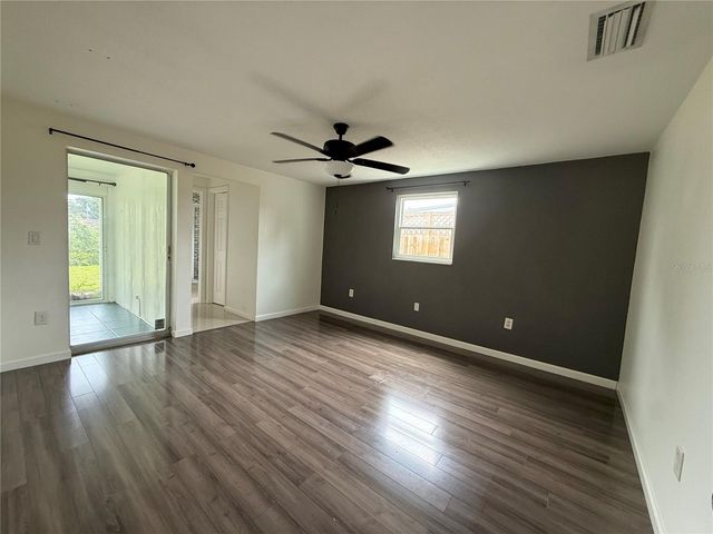 3211 MAYFLOWER STREET, Sarasota, FL 34231