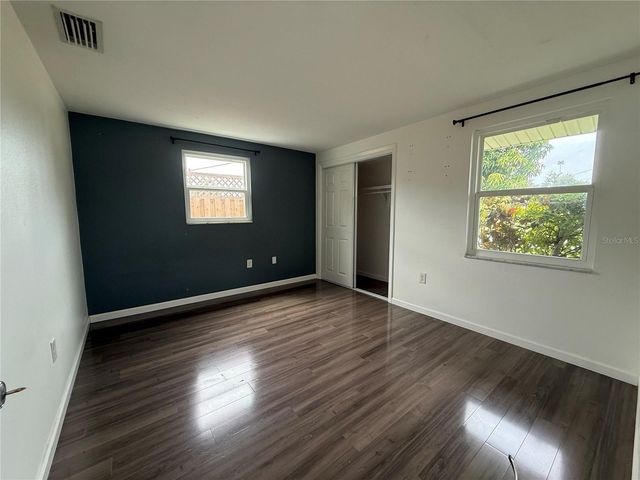 3211 MAYFLOWER STREET, Sarasota, FL 34231