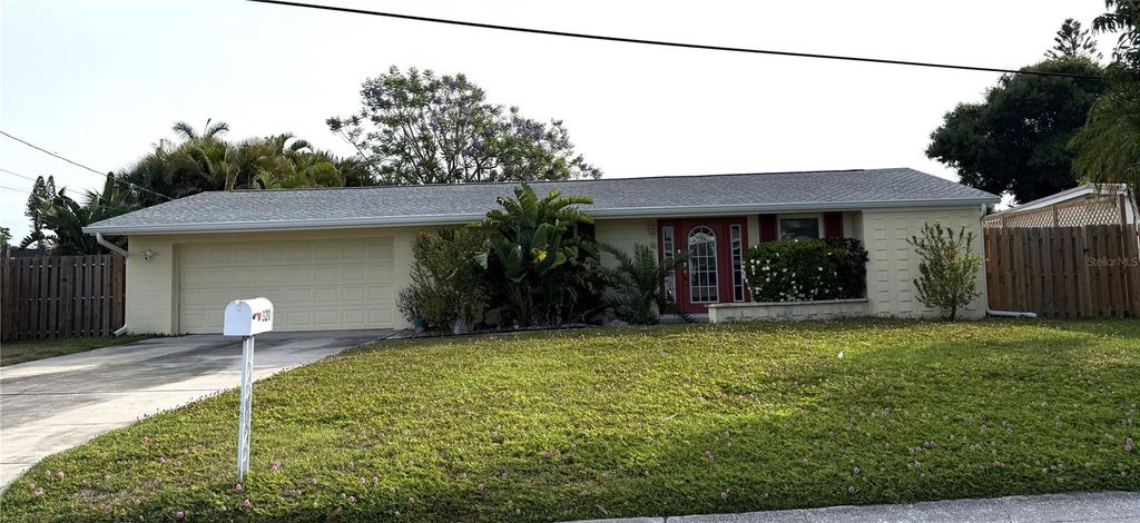 3211 MAYFLOWER STREET, Sarasota, FL 34231
